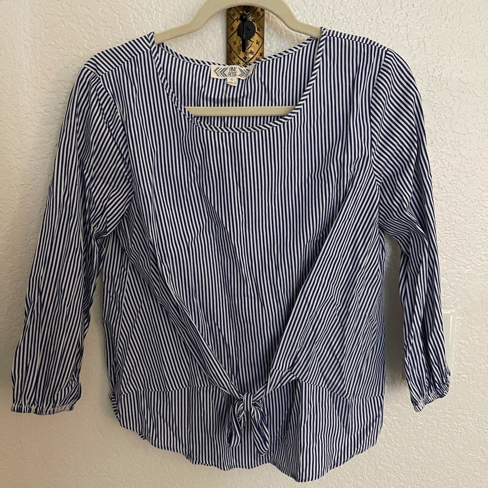 Pink rose size large blue and white  blouse
